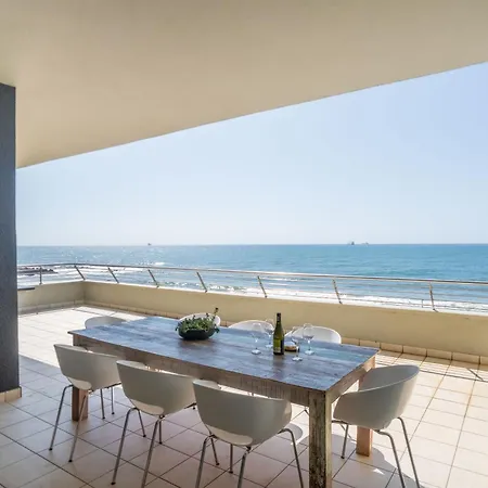 Luxury Beachfront Apartment - 30 Degrees Umdloti Exterior photo