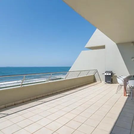Luxury Beachfront Apartment - 30 Degrees Umdloti Exterior photo